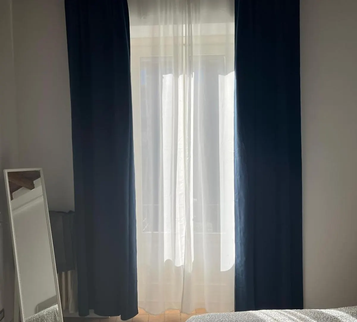 Navigli Darsena - Luxury Apartment With Balcony Milano